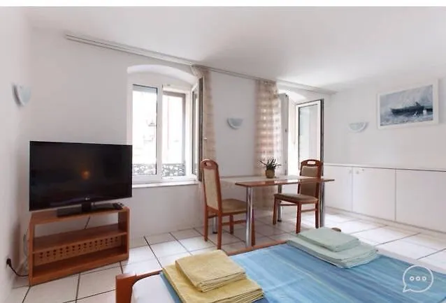 Studio Apartman Marita *