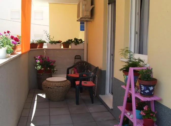 Studio Apartman Marita 아파트 *