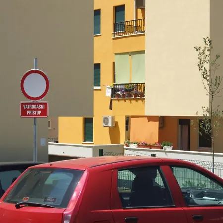 Studio Apartman Marita شقة سبليت